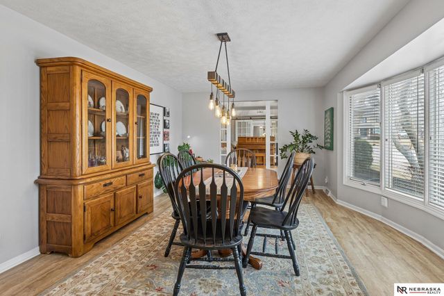 5626 S 125th Circle, Omaha, NE 68137