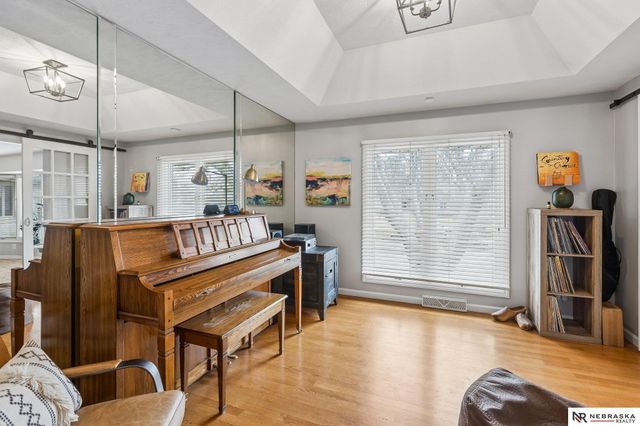 5626 S 125th Circle, Omaha, NE 68137