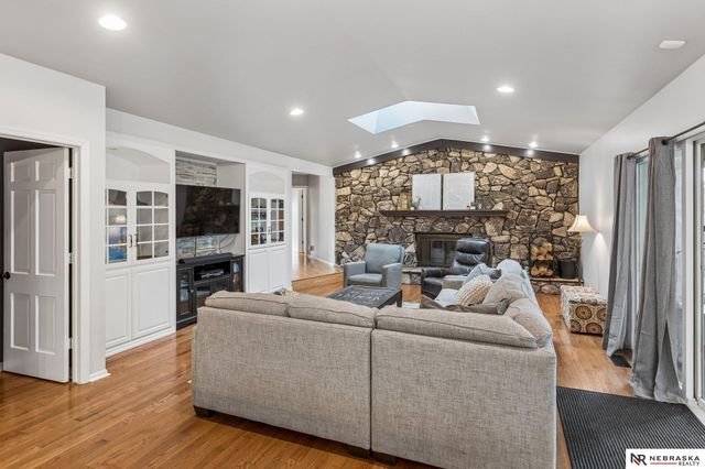 5626 S 125th Circle, Omaha, NE 68137