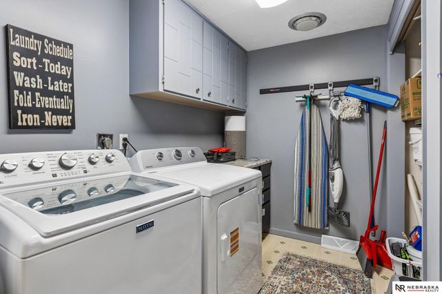 5626 S 125th Circle, Omaha, NE 68137