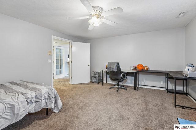 5626 S 125th Circle, Omaha, NE 68137