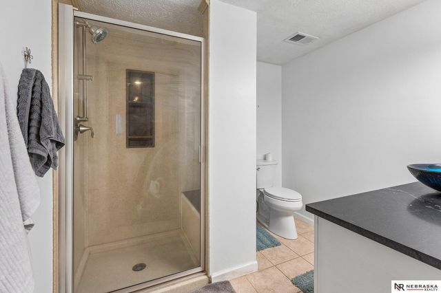 5626 S 125th Circle, Omaha, NE 68137