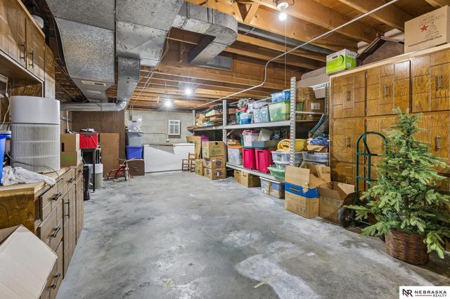 5626 S 125th Circle, Omaha, NE 68137