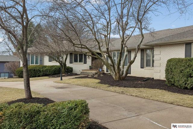 5626 S 125th Circle, Omaha, NE 68137