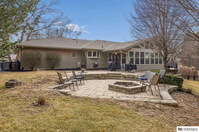 5626 S 125th Circle, Omaha, NE 68137