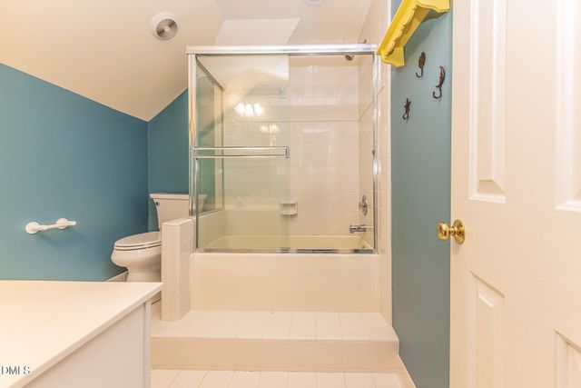 302 Versailles Drive, Cary, NC 27511