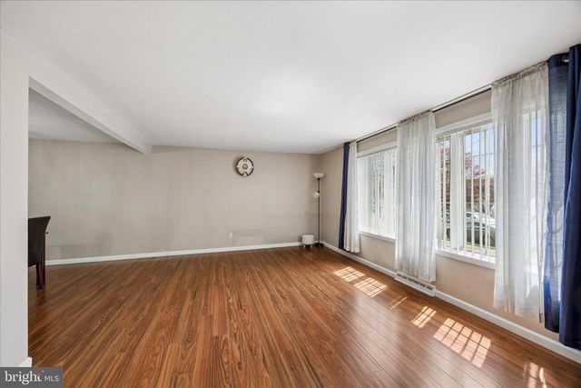 805 SELMA ST, Philadelphia, PA 19116