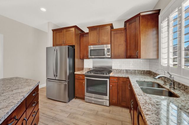 11166 S DEL ANDRAE LN, South Jordan, UT 84095