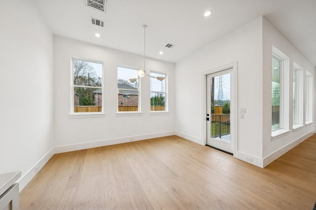 1227 Howard Lane, Bellaire, TX 77401