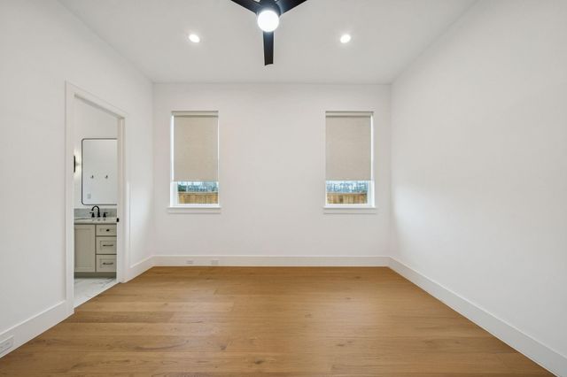 1227 Howard Lane, Bellaire, TX 77401