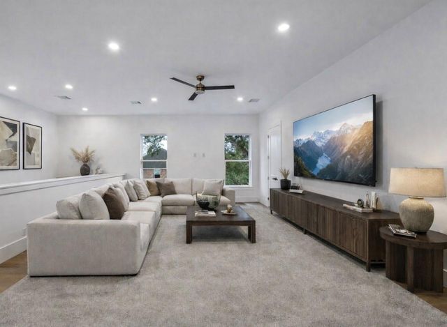 1227 Howard Lane, Bellaire, TX 77401