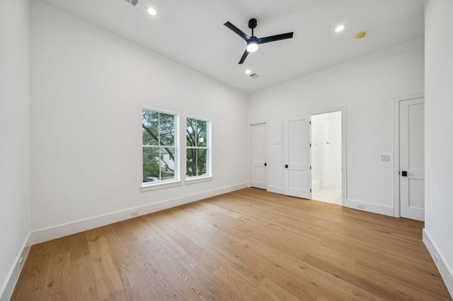 1227 Howard Lane, Bellaire, TX 77401