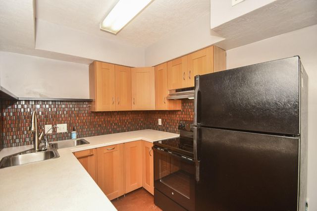 2601 Bellefontaine Street, Houston, TX 77025