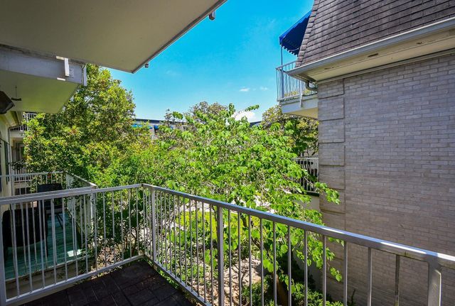 2601 Bellefontaine Street, Houston, TX 77025