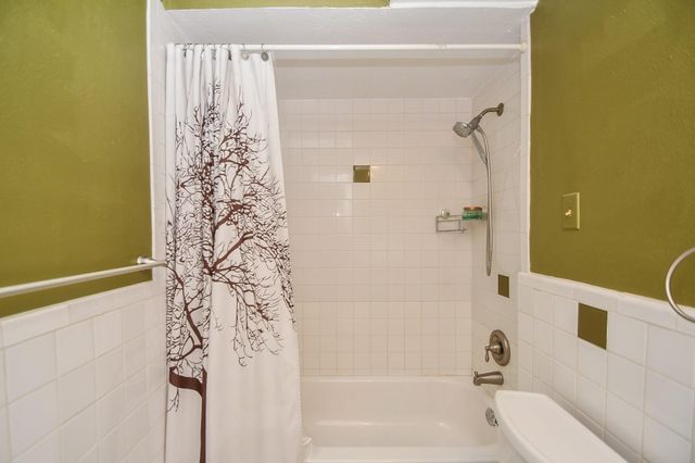 2601 Bellefontaine Street, Houston, TX 77025