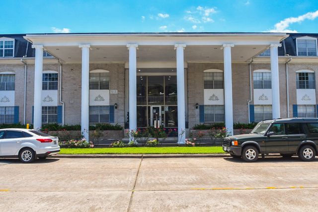 2601 Bellefontaine Street, Houston, TX 77025