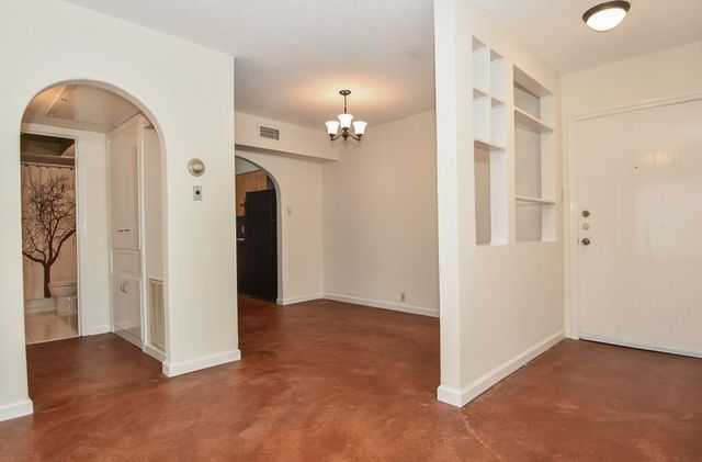 2601 Bellefontaine Street, Houston, TX 77025