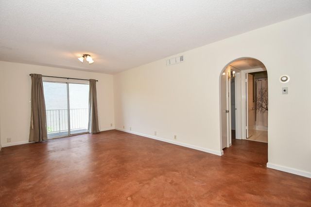 2601 Bellefontaine Street, Houston, TX 77025