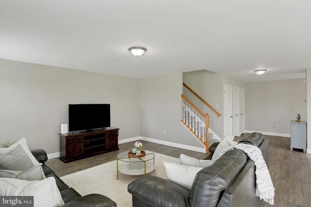 7 SIMON COURT, Mechanicsburg, PA 17050