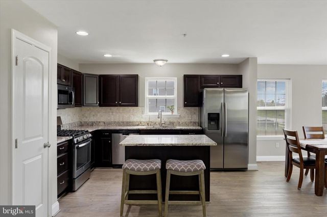 7 SIMON COURT, Mechanicsburg, PA 17050