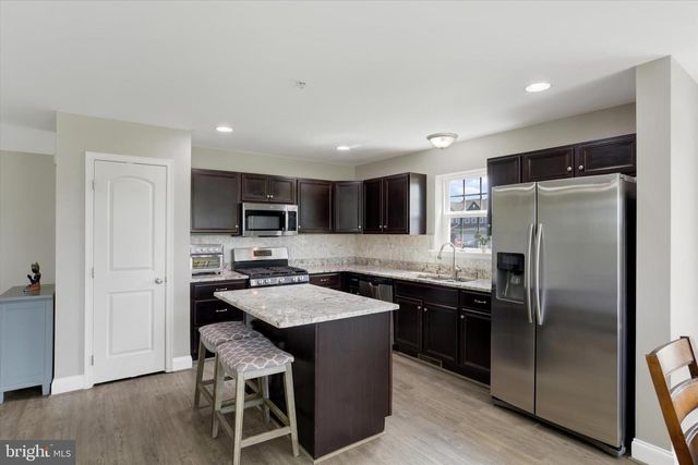 7 SIMON COURT, Mechanicsburg, PA 17050