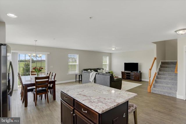 7 SIMON COURT, Mechanicsburg, PA 17050
