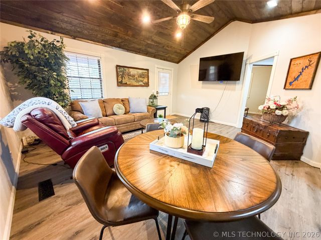 32741 S 551 Road, Cookson, OK 74427