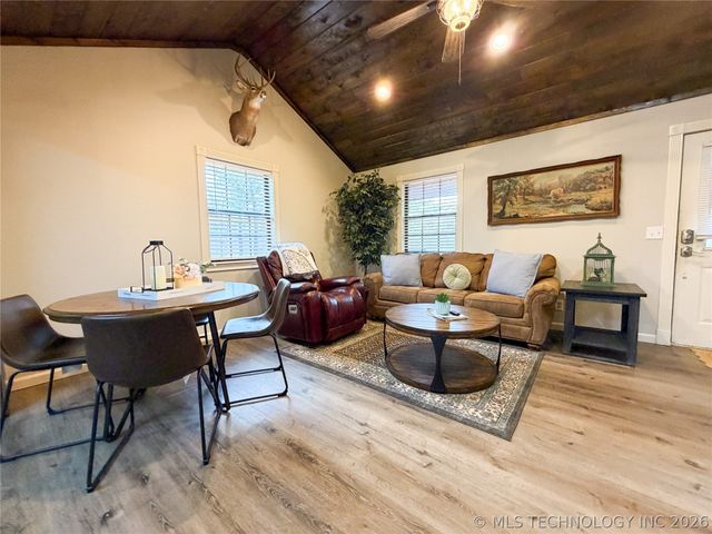 32741 S 551 Road, Cookson, OK 74427