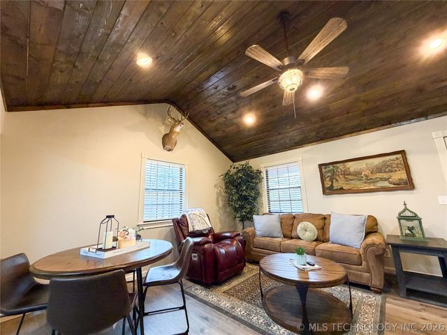 32741 S 551 Road, Cookson, OK 74427