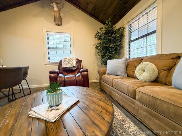 32741 S 551 Road, Cookson, OK 74427