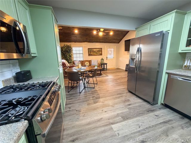 32741 S 551 Road, Cookson, OK 74427