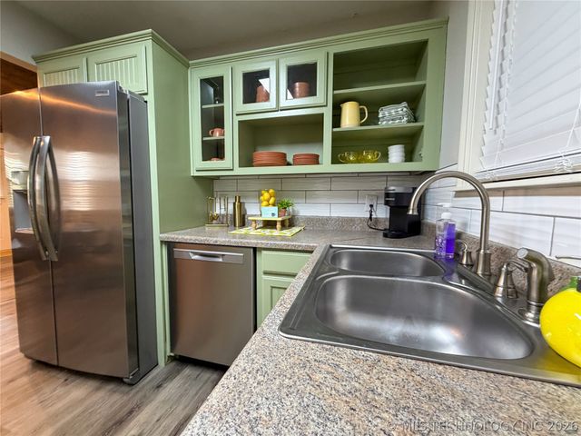 32741 S 551 Road, Cookson, OK 74427