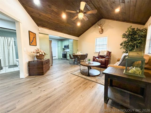 32741 S 551 Road, Cookson, OK 74427