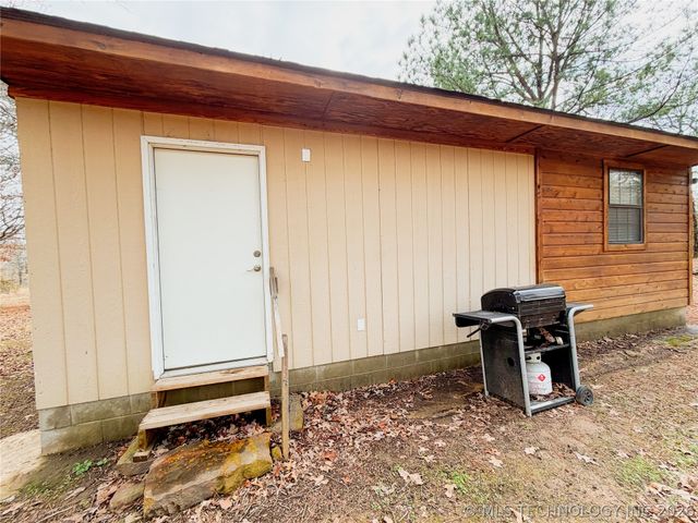 32741 S 551 Road, Cookson, OK 74427