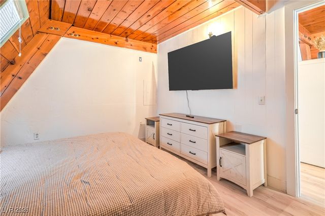 710 Cooper Street, Overton, NV 89040