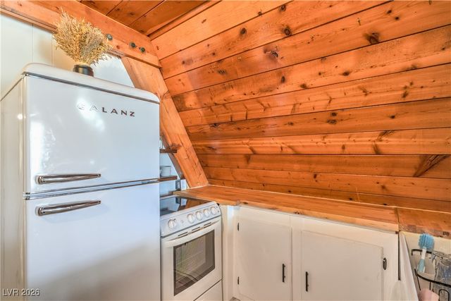 710 Cooper Street, Overton, NV 89040