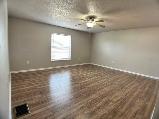 3923 WARBLER DRIVE, Winter Haven, FL 33880