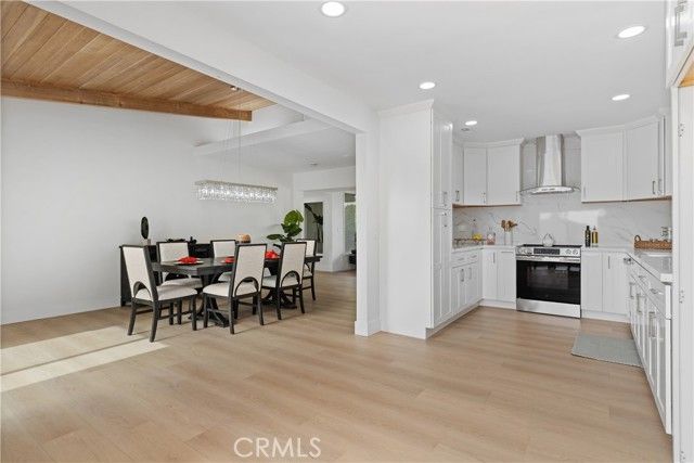 1219 N Raymond Avenue, Fullerton, CA 92831