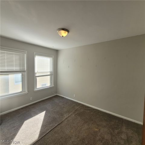 1447 Rosewood Avenue, Lakewood, OH 44107