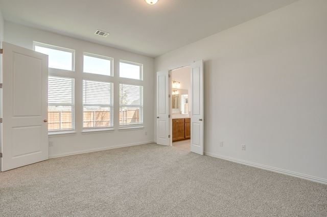 909 Schuberts Road, Justin, TX 76247