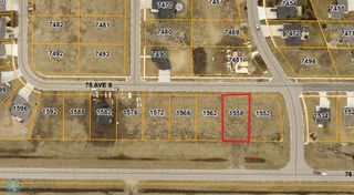 1558 75TH Avenue S, Fargo, ND 58104