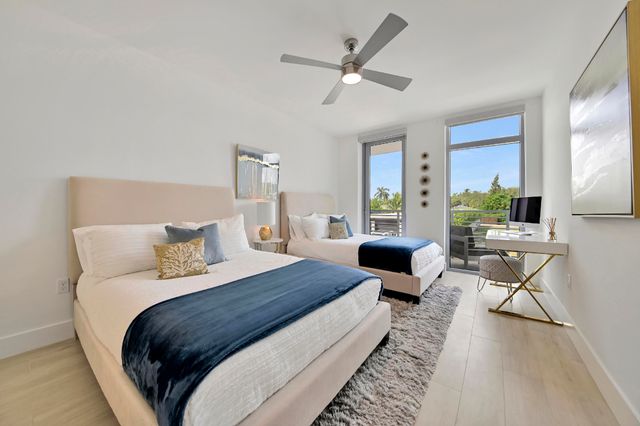 111 SE 1st Avenue 214, Delray Beach, FL 33444