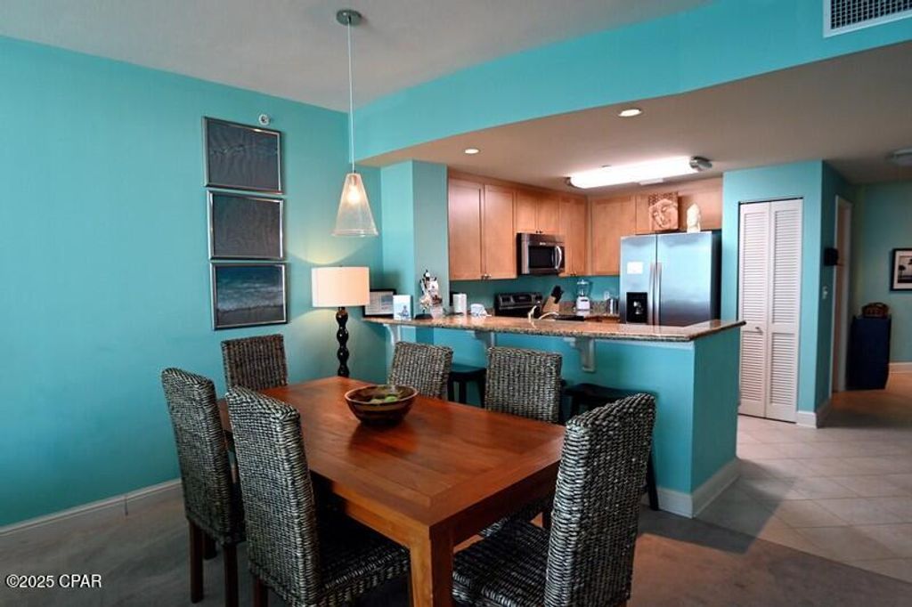 Image 11 of property listing at 15625 Front Beach Road 1708, Panama City Beach, FL 32413