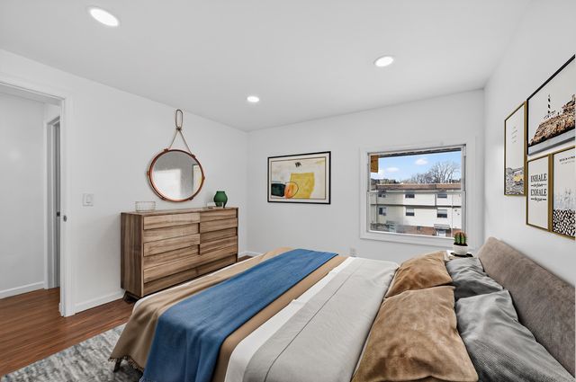 14 LAUREL CT, Jc, Downtown, NJ 07302