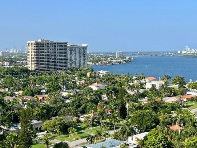 1000 QUAYSIDE TERRACE 1901, Miami, FL 33138