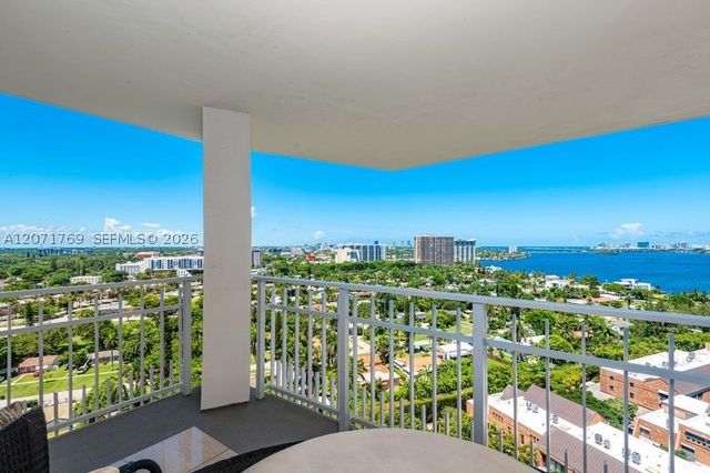 1000 QUAYSIDE TERRACE 1901, Miami, FL 33138