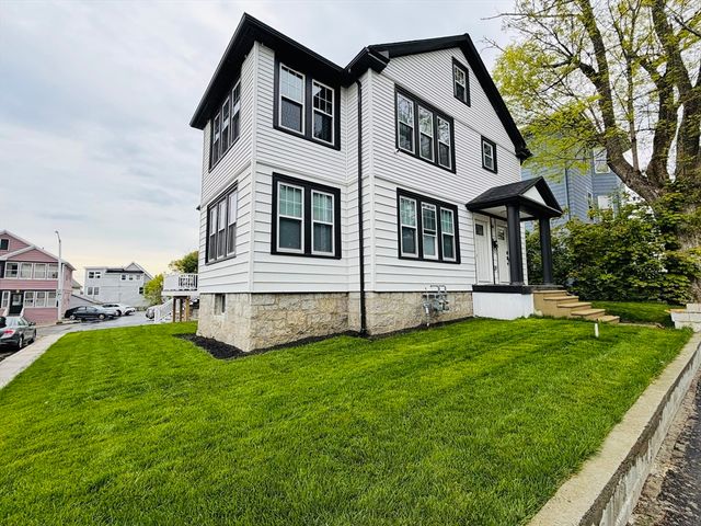 70 Upsala St, Worcester, MA 01610