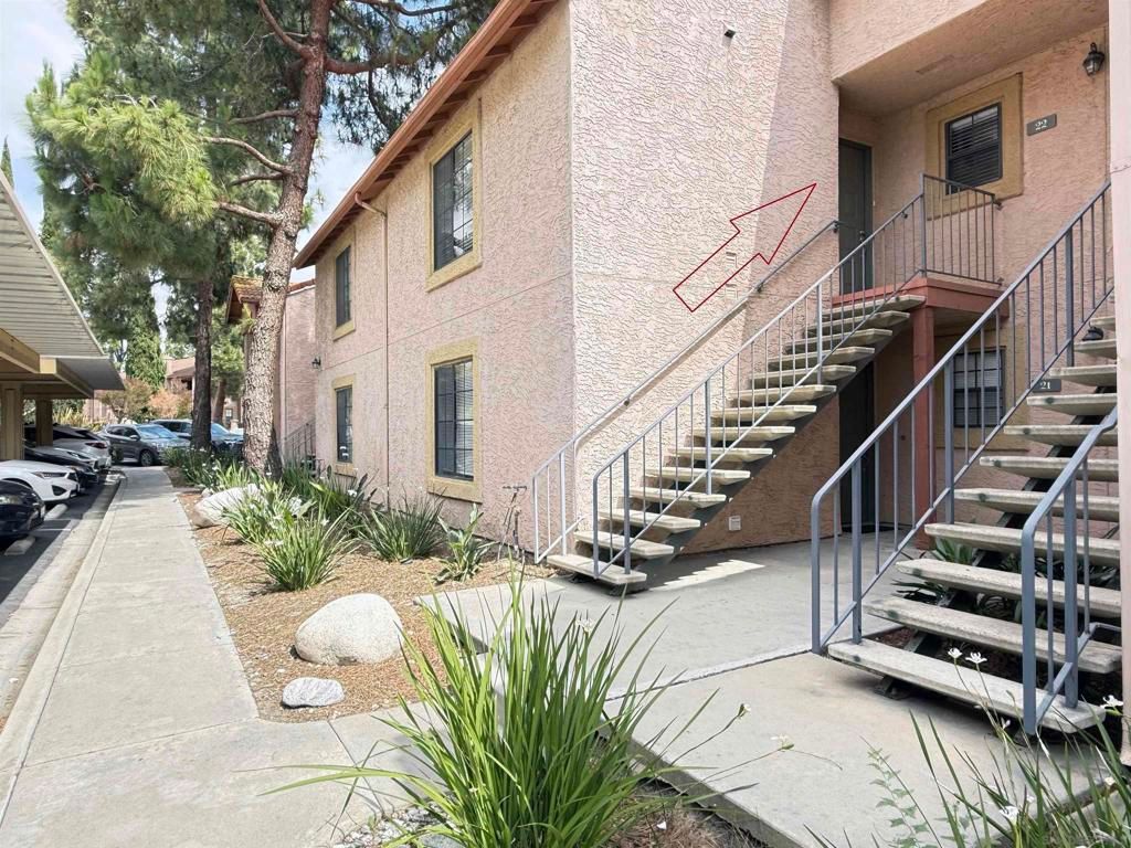 Image 1 of property listing at 12079 ALTA CARMEL COURT 22, San Diego, CA 92128