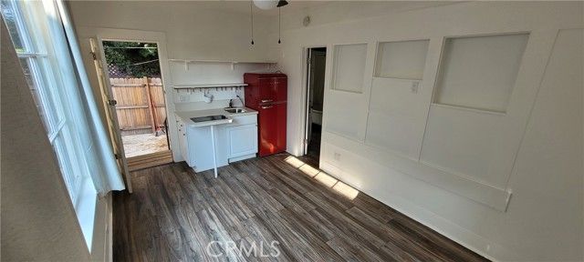 833 Cedar, Long Beach, CA 90813