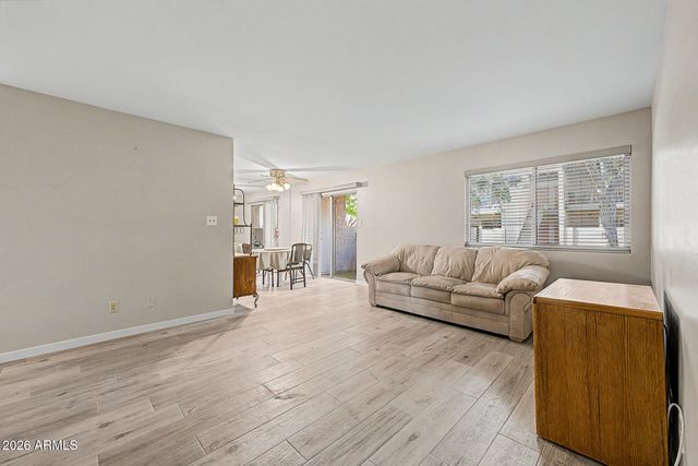5525 E THOMAS Road H2, Phoenix, AZ 85018